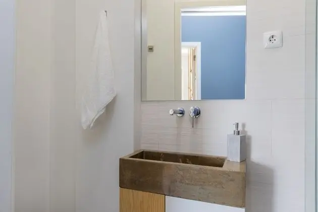 Design Tek Büyük Yataklı Oda (1)