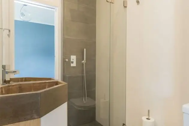 Design Tek Büyük Yataklı Oda (1)