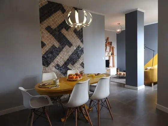 Design Tek Büyük Yataklı Oda (1)