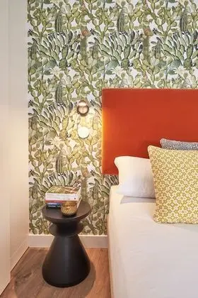 Superior Apartment - Back Street Facing