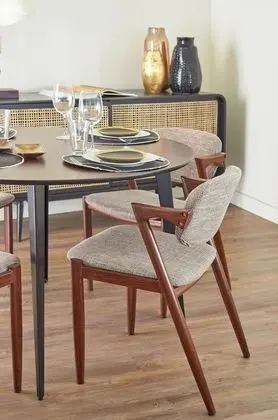 Superior Apartment - Back Street Facing