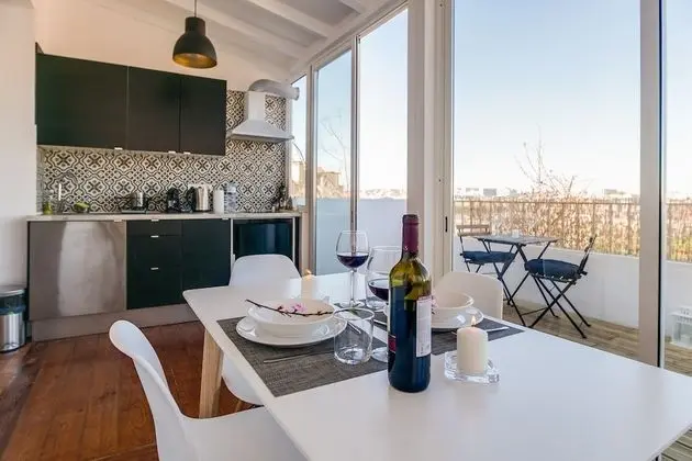 Apart Daire, Şehir Manzaralı