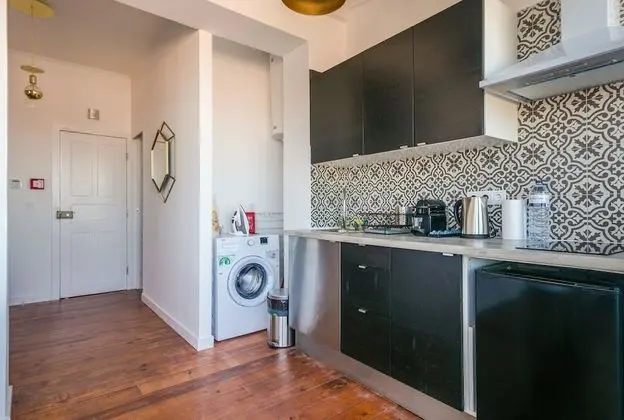 Apart Daire, Şehir Manzaralı