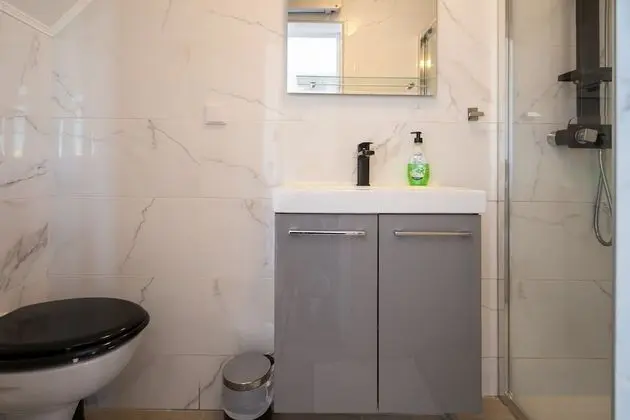 Apart Daire, Şehir Manzaralı