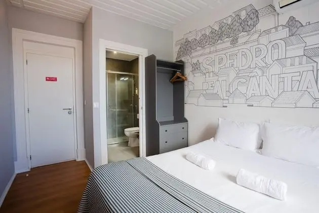 Quarto Duplo