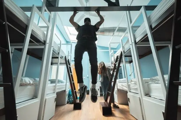 Ortak Ranzalı Oda, Karma Ranzalı Oda, Ortak Banyo (1 Bed in a 10 Bed Dorm)