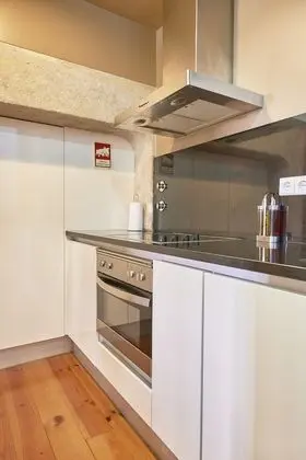 Superior Apart Daire, 2 Yatak Odası, Küçük Mutfak