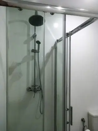 Standard Dört Kişilik Oda, Özel Banyo (4)
