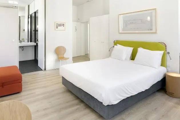 Superior Stüdyo, Şehir Manzaralı