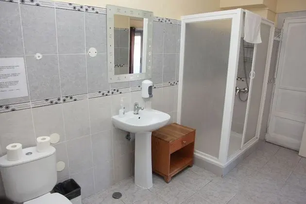Üç Kişilik Oda, Özel Banyo