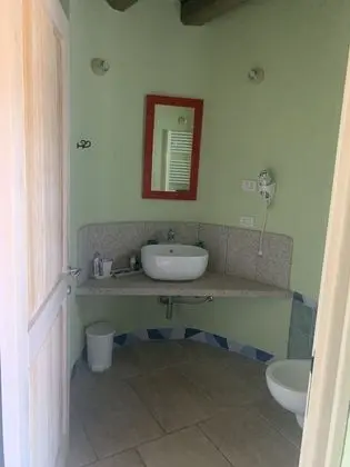 Deluxe Tek Büyük Yataklı Oda, Göl Manzaralı