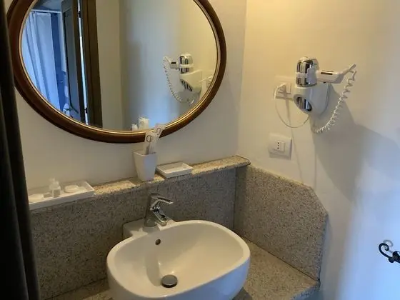 Superior Tek Büyük veya İki Ayrı Yataklı Oda, Göl Manzaralı