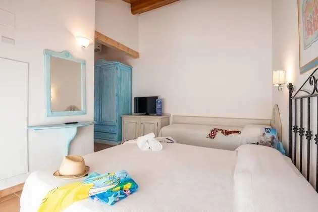 Üç Kişilik Oda (2 adults + 1 child)