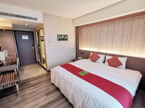 Deluxe Tek Büyük Yataklı Oda