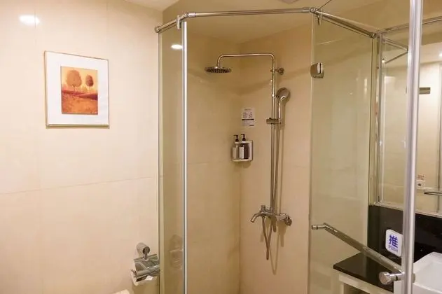 Standard Üç Kişilik Oda