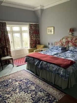 Tek Büyük veya İki Ayrı Yataklı Oda, Banyolu/Duşlu