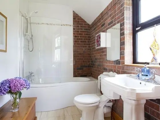 Apart Daire, Banyolu/Duşlu (The Barn- Self Catering)