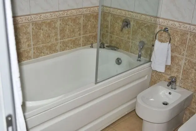 Tek Büyük Yataklı Oda