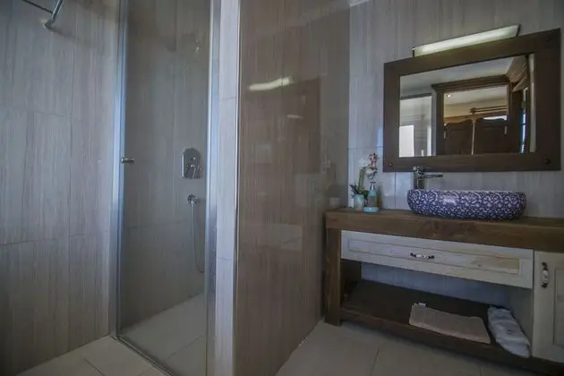 Capella Room