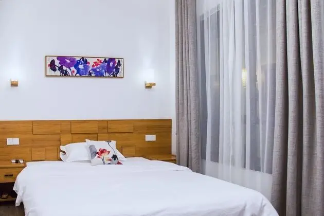 Comfort Tek Büyük Yataklı Oda