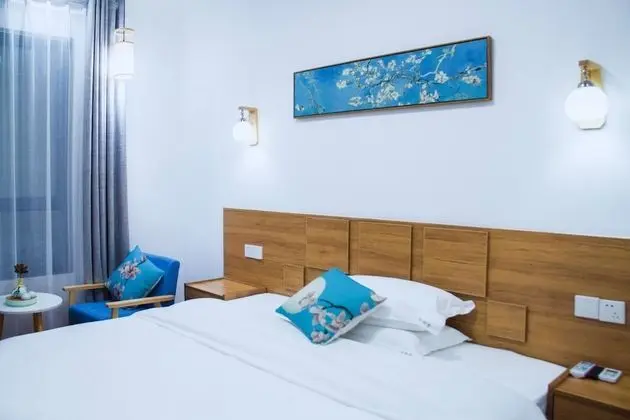 Comfort Tek Büyük Yataklı Oda