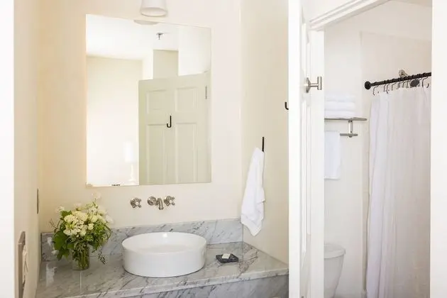 Deluxe Oda, 1 En Büyük (King) Boy Yatak ve Çekyat