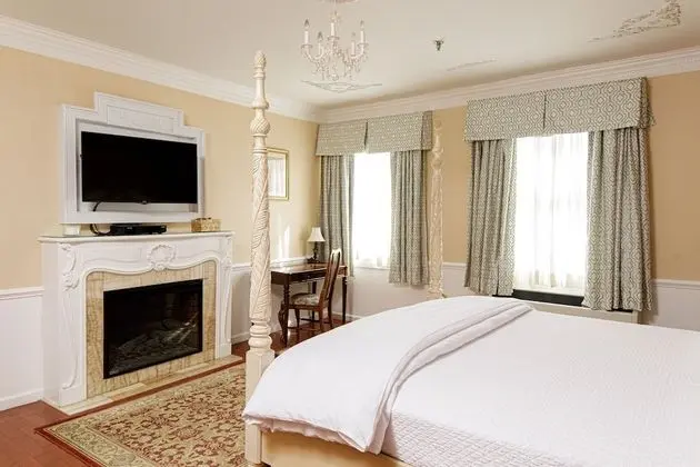 Luxury Oda, 1 En Büyük (King) Boy Yatak, Şömine