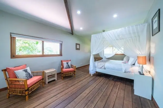 Family Villa, 4 Yatak Odası, Havuz Manzaralı