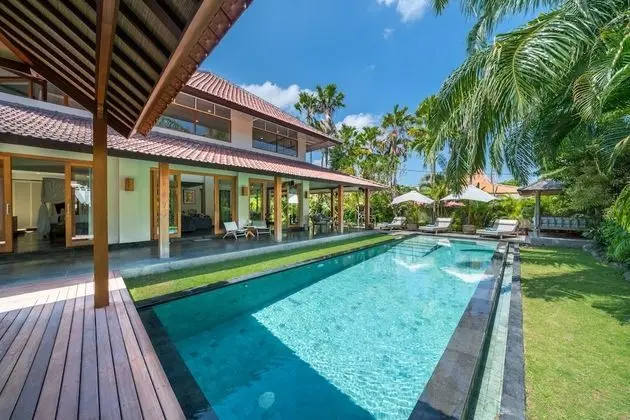 Family Villa, 4 Yatak Odası, Havuz Manzaralı
