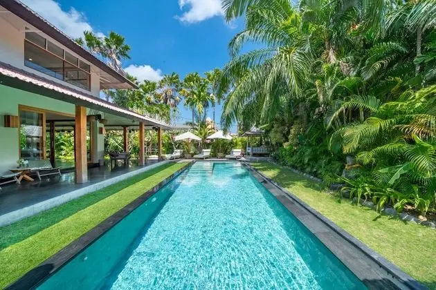 Family Villa, 4 Yatak Odası, Havuz Manzaralı