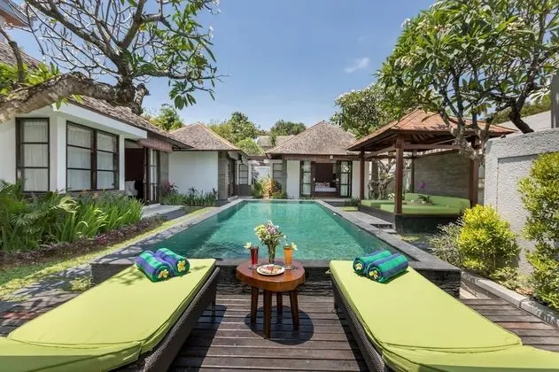 Family Villa, 3 Yatak Odası, Kişiye Özel Havuzlu, Havuz Manzaralı