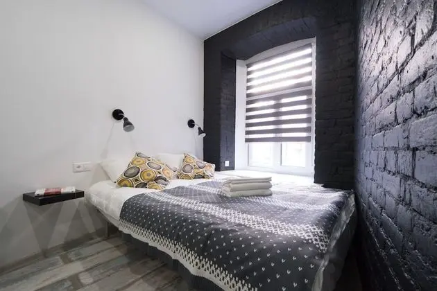 Business Tek Büyük Yataklı Oda