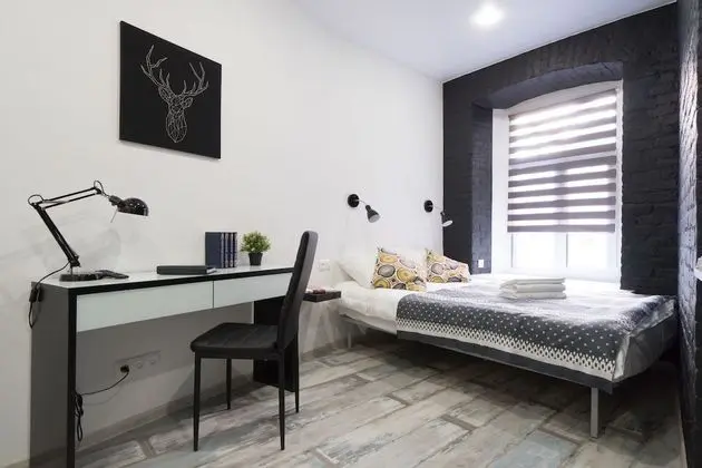 Business Tek Büyük Yataklı Oda