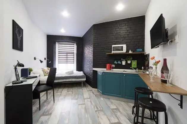 Business Tek Büyük Yataklı Oda