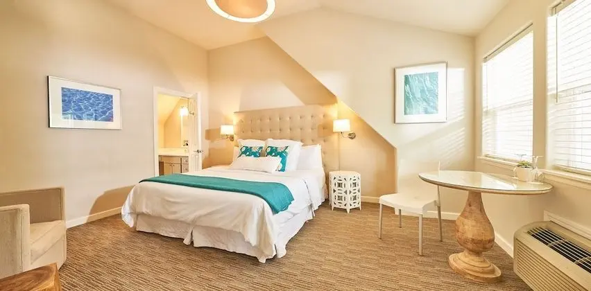 Oda, Bahçe Manzaralı