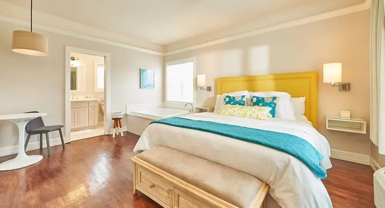 Stüdyo, 1 En Büyük (King) Boy Yatak (Hillside)