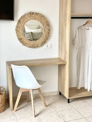 Stüdyo, Küçük Mutfak, Bahçe Manzaralı