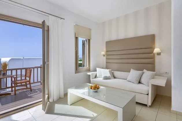 Süit, Kısmi Deniz Manzaralı