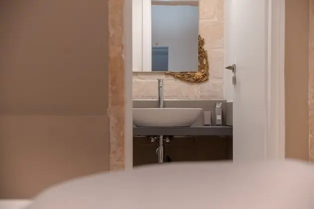 Classic Tek Büyük Yataklı Oda