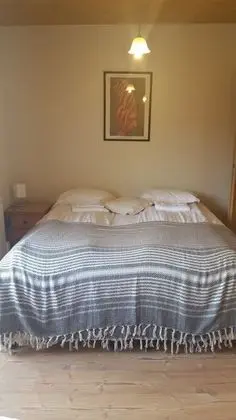 Basic Tek Büyük Yataklı Oda