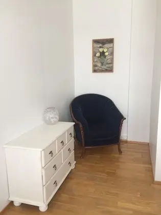 Tek Büyük Yataklı Oda, Özel Banyo, Zemin Kat