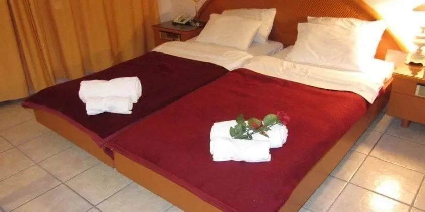 Dört Kişilik Oda