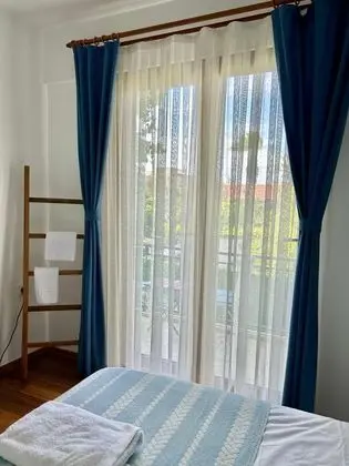 Standart Oda Balkonlu, Kara Tarafı, Balkonlu