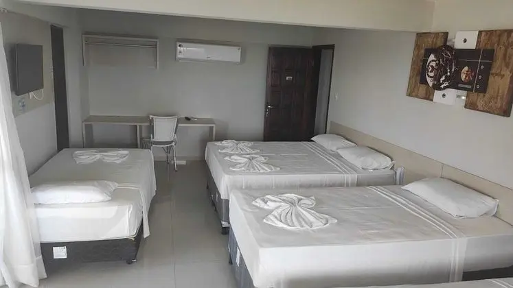 Family Oda, Veranda, Denize Bakan