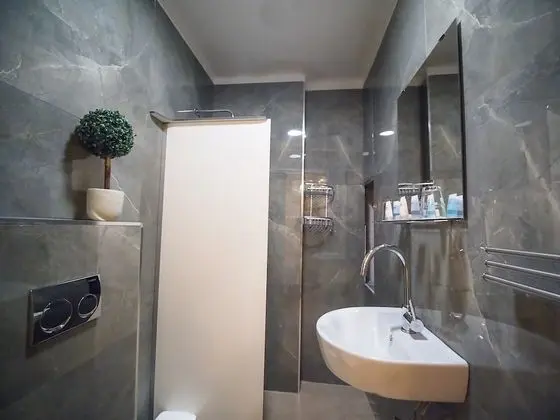 Classic Tek Büyük Yataklı Oda