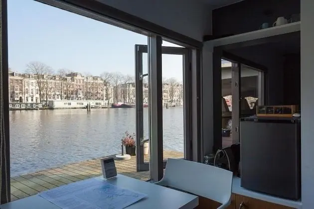 Basic İki Ayrı Yataklı Oda, Kanal Manzaralı