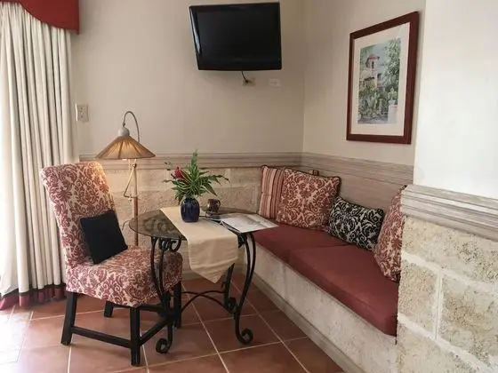 Deluxe Oda, 1 En Büyük (King) Boy Yatak, Kısmi Deniz Manzaralı, Havuz Kenarı