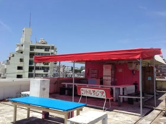 Ortak Ranzalı Oda, Karma Ranzalı Oda