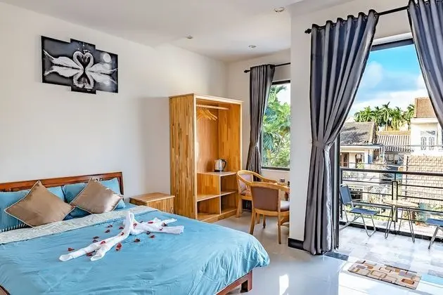 Deluxe Tek Büyük Yataklı Oda, 1 Büyük (Queen) Boy Yatak, Balkon, Şehir Manzaralı