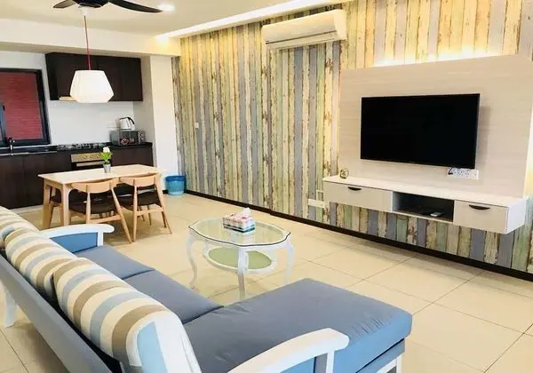 Stüdyo (Room)